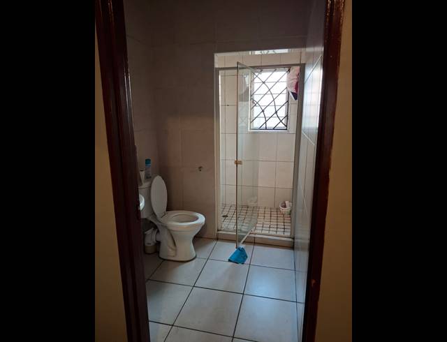 3 BEDROOM TOWNHOUSE TO LET IN SOUTH VIEW